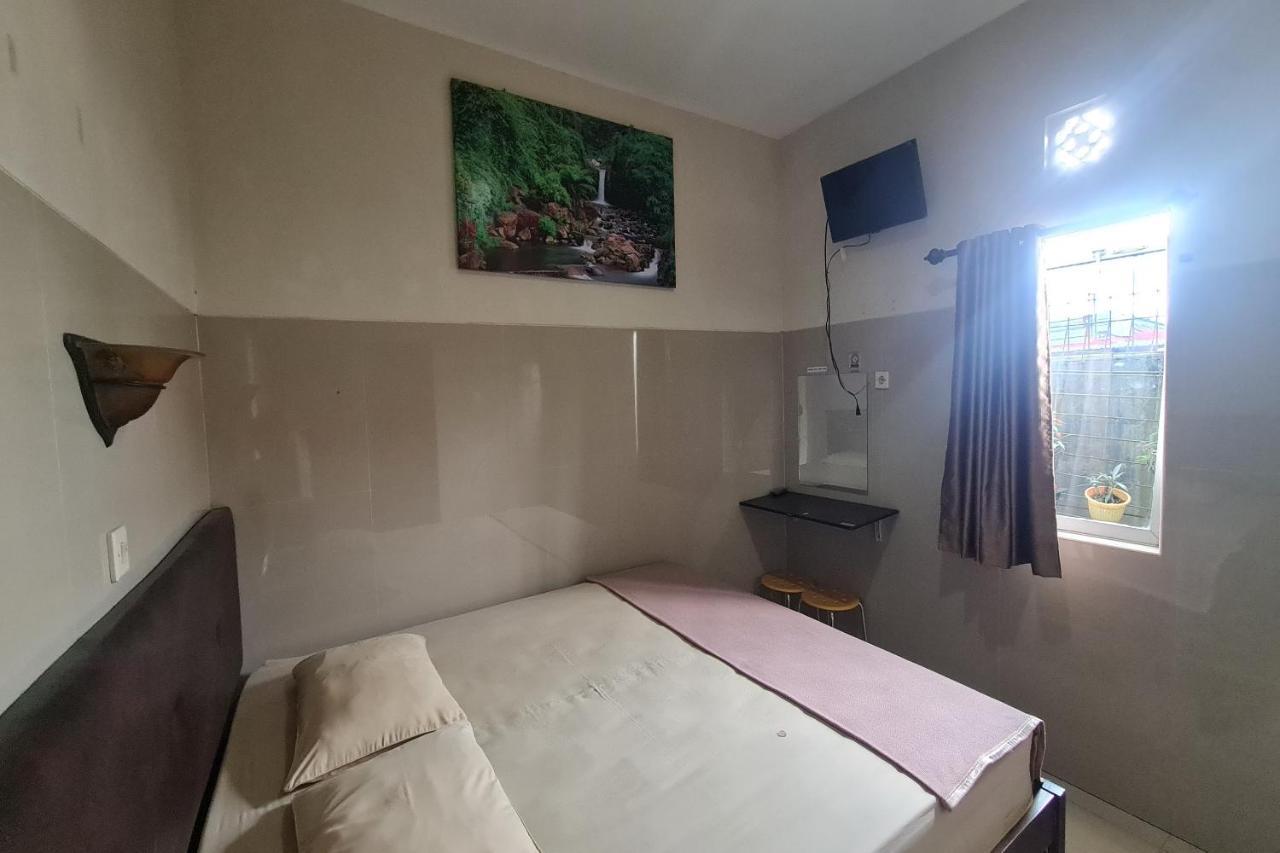 Capital O 93250 Hotel Tirta Kencana 2 Baturaden Banyumas Экстерьер фото