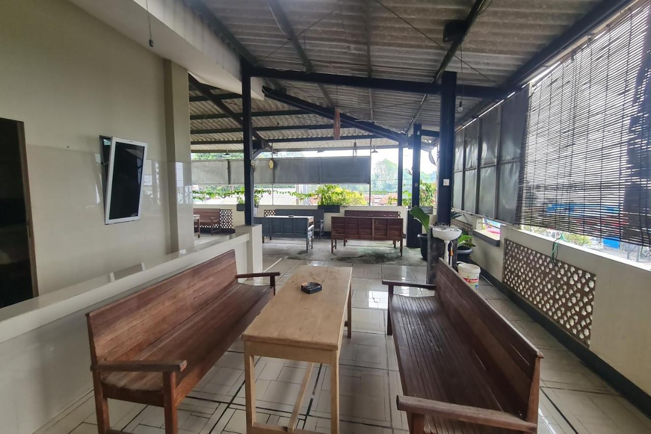Capital O 93250 Hotel Tirta Kencana 2 Baturaden Banyumas Экстерьер фото