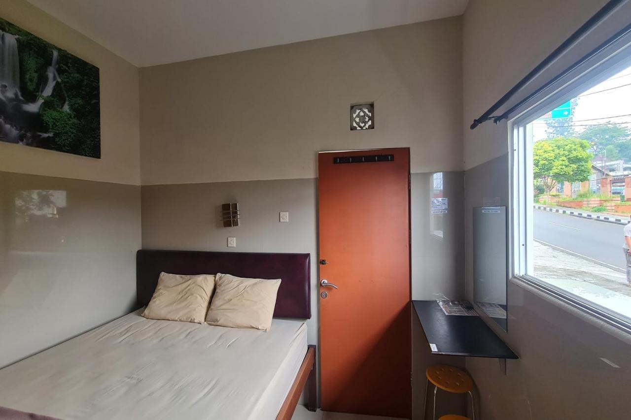 Capital O 93250 Hotel Tirta Kencana 2 Baturaden Banyumas Экстерьер фото